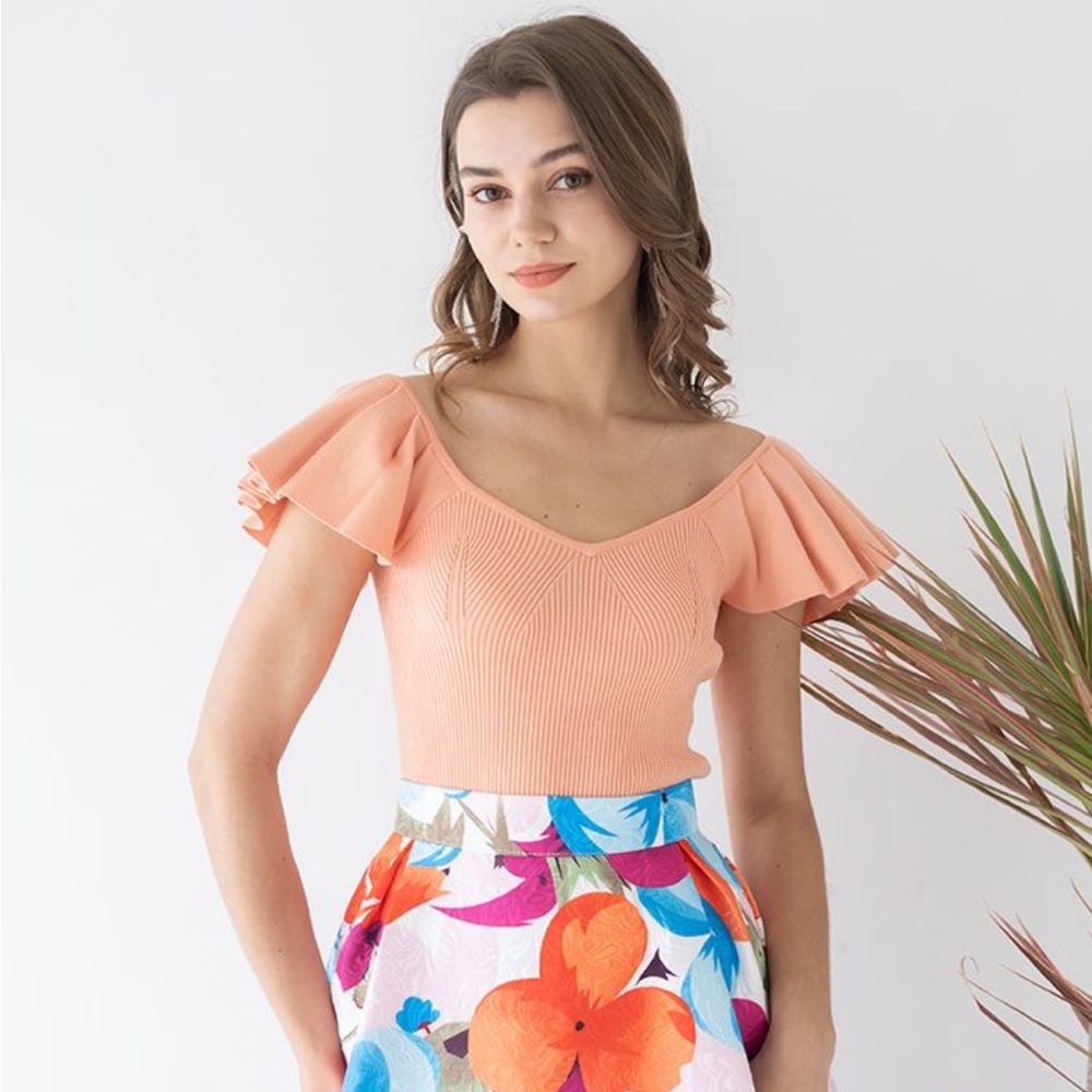 ♥️ Flutter Sleeve Ribbed Knit Top